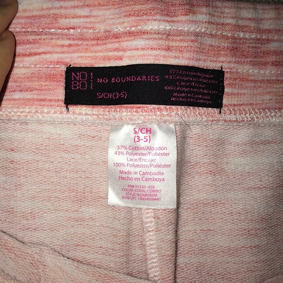 Shorts - Picture 2 of 3